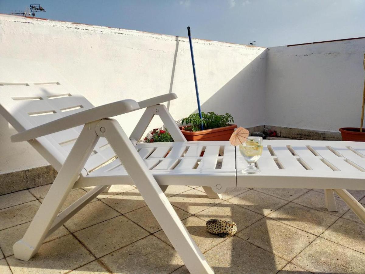 Chelsea Barracks Apartment Giardini Naxos Luaran gambar
